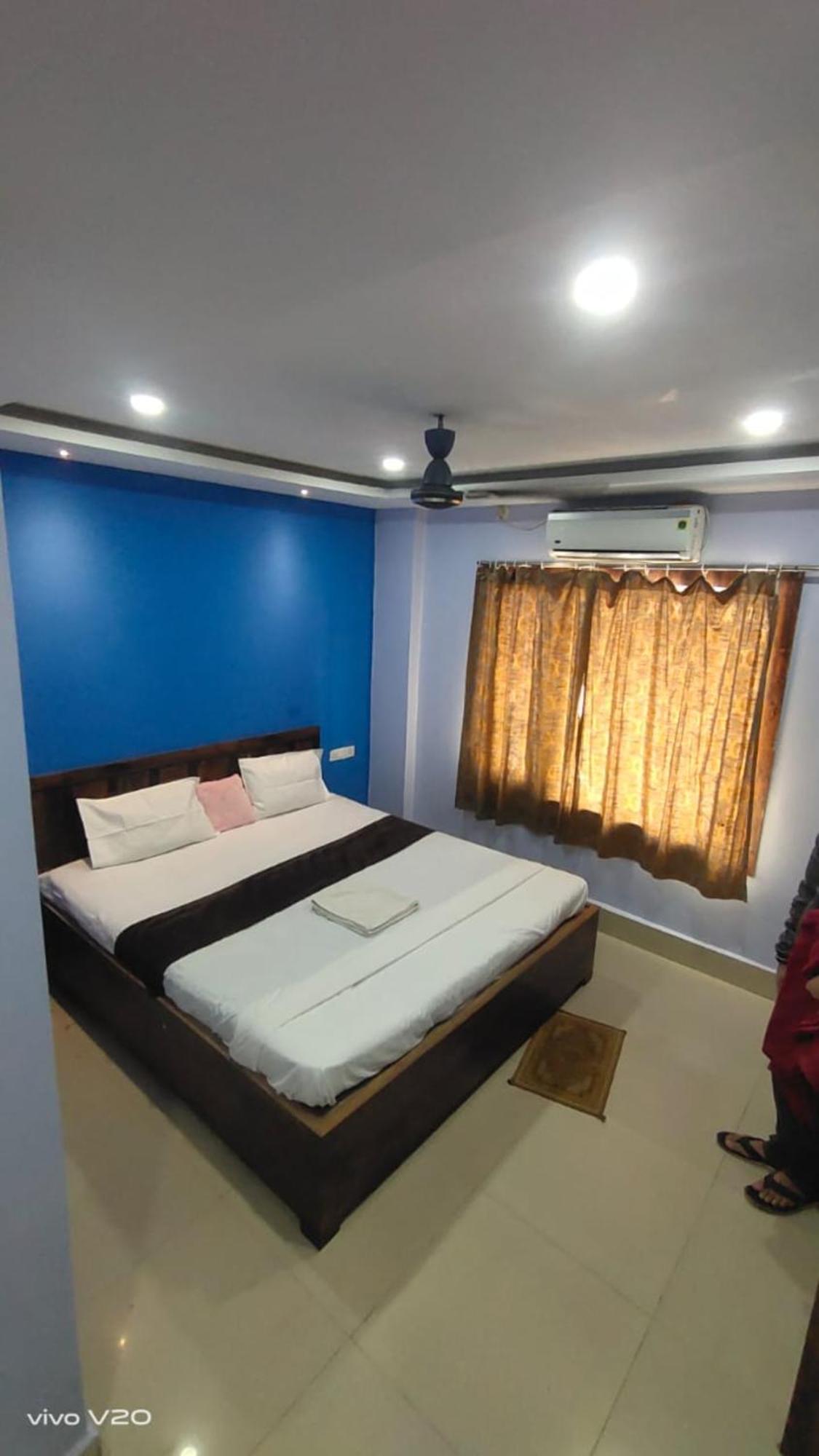Tara Grand Road - Near Jagannath Temple - Best Location 3* Puri
