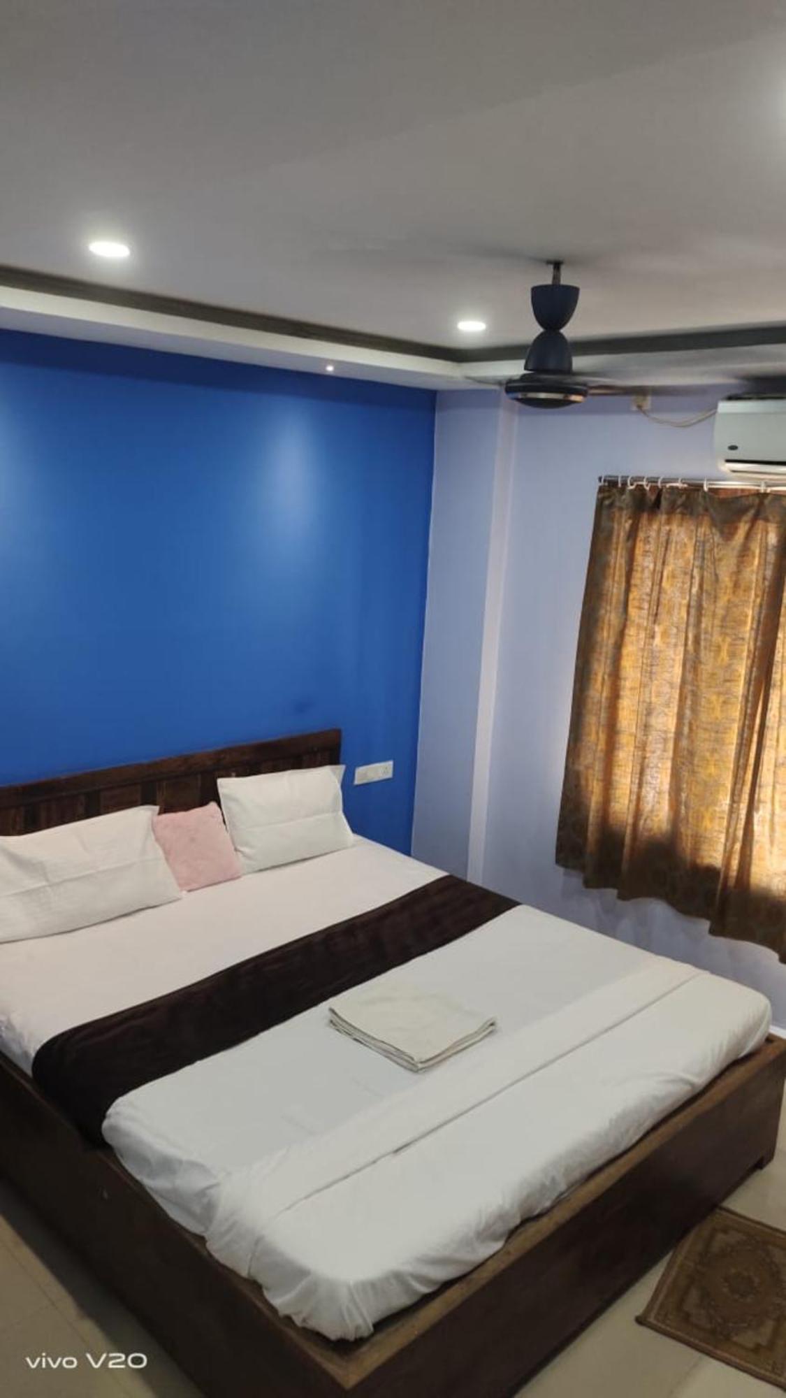 Tara Grand Road - Near Jagannath Temple - Best Location Hotel