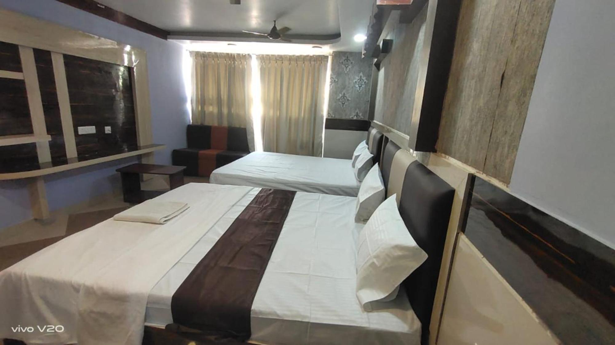 Tara Grand Road - Near Jagannath Temple - Best Location Hotel